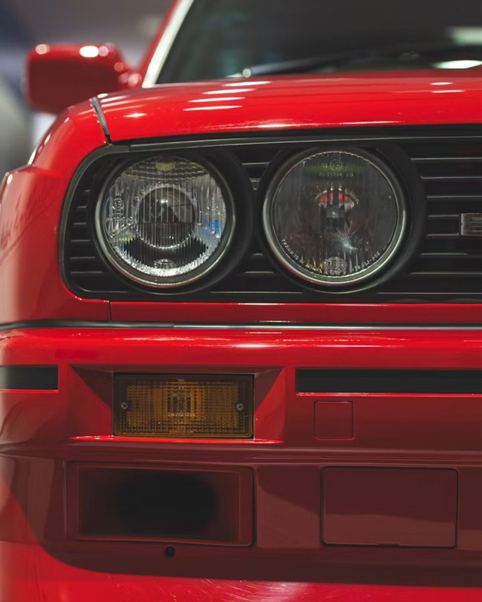 E30